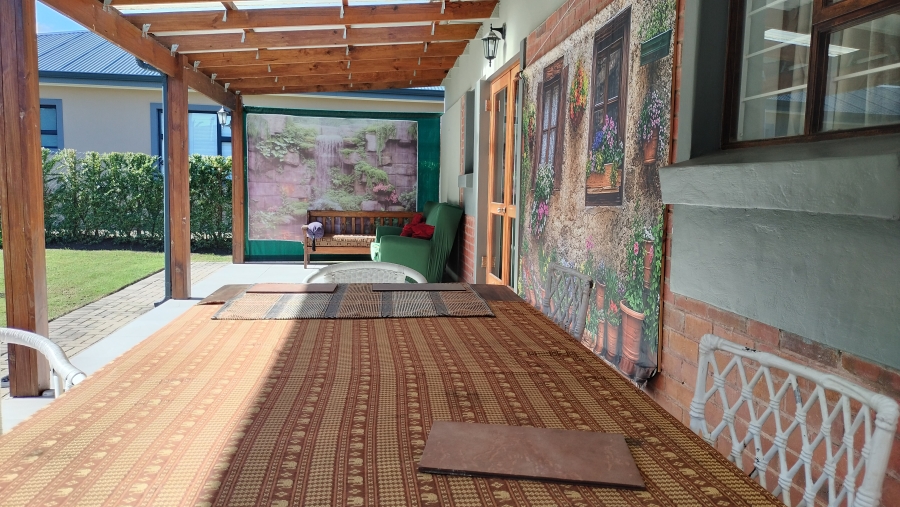 2 Bedroom Property for Sale in Groot Brakrivier Central Western Cape